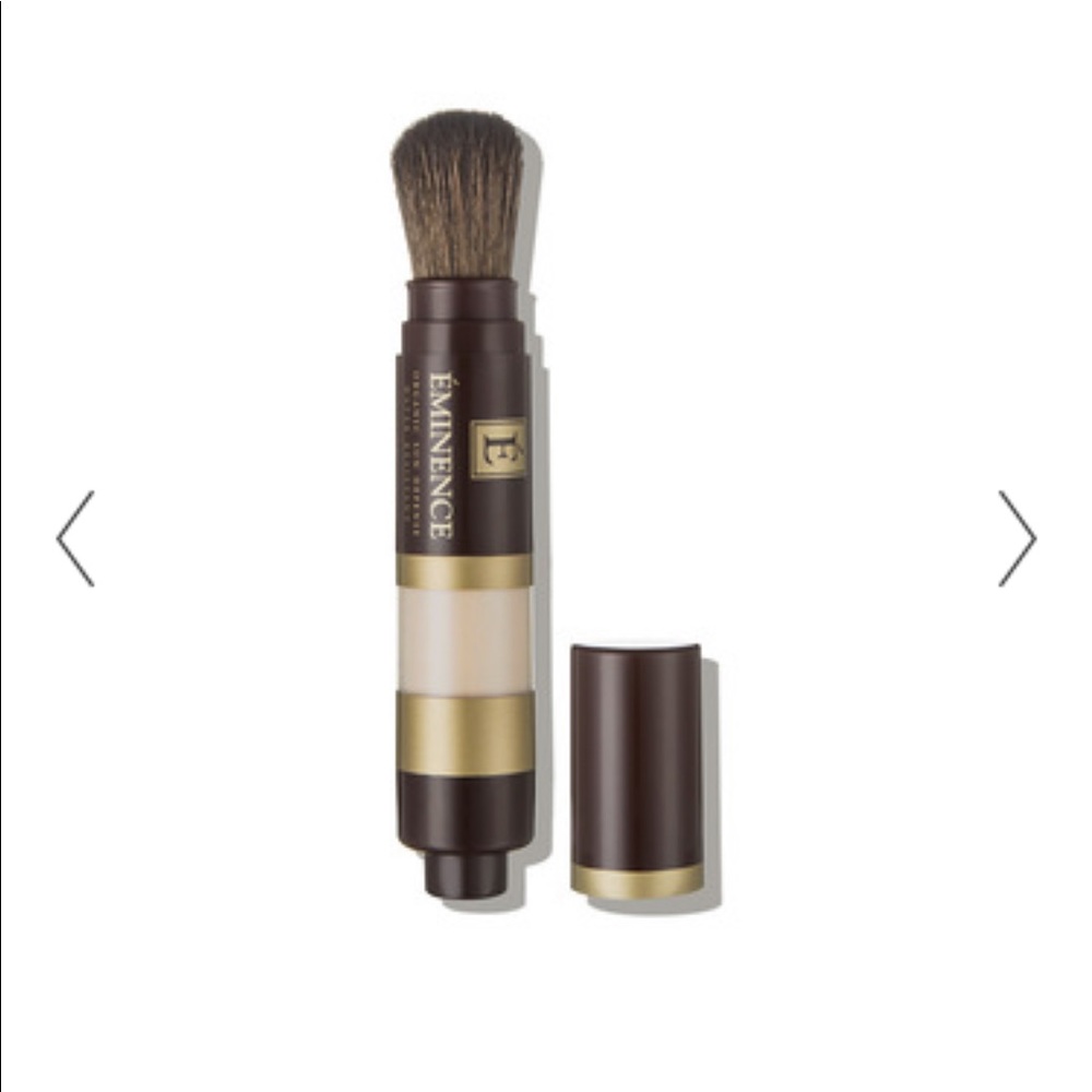 Éminence Brown and Gold Makeup Brush